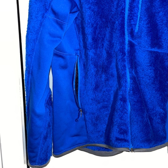 Patagonia - R2 full zip jacket - Picture 5 of 7